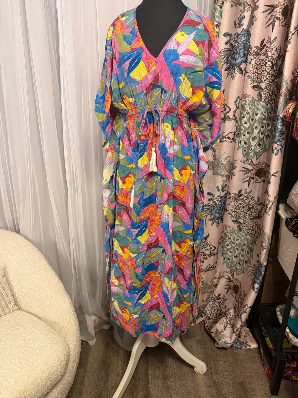 entro Multicolor Leaf-Print Maxi Dress in Pink, Blue & Yellow
